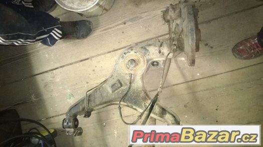 Zadní levé rameno VW transporter T4 2003 ABS – fotografie 1