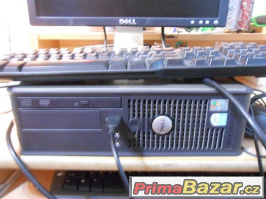 PC,LCD monitor,klávesnice+myš – fotografie 4