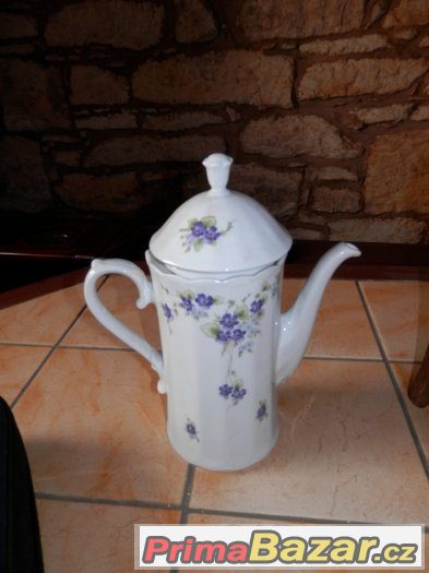 Porcelánová konévka malovaná. značená Bavaria – fotografie 1