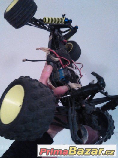 Model RC AT-10 es 1/10 2WD – fotografie 3