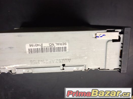 CD changer AUDI nebo VW nebo Škoda včetně kabeláže – fotografie 3