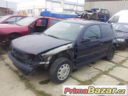 Volkswagen golf 1.6i – fotografie 1
