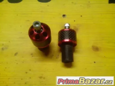 Závaží řidítek na motorku