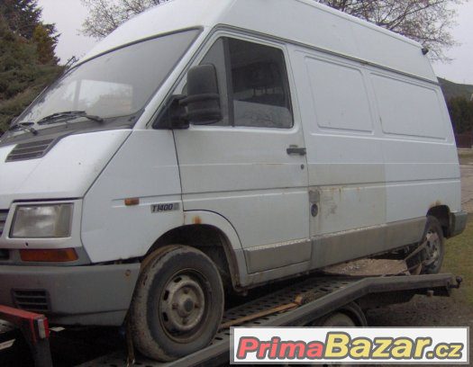 Renault Trafic 2,5D - Náhradní díly – fotografie 1