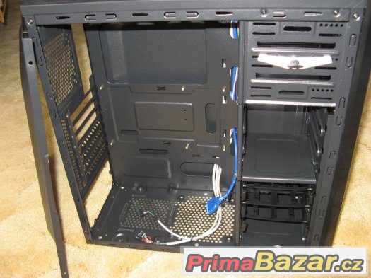 PC case C-Tech Ladon, GC-04 (černo/červená) – fotografie 3