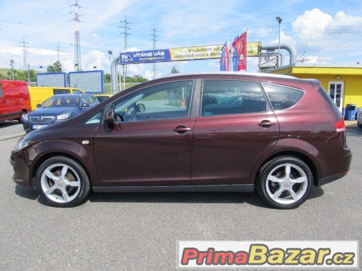 Altea XI 2.0TDI 103kw DSG ČR 1.maj serviska – fotografie 1