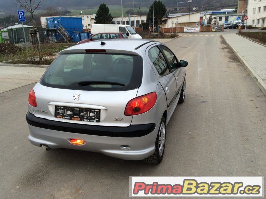 peugeot 206 – fotografie 3
