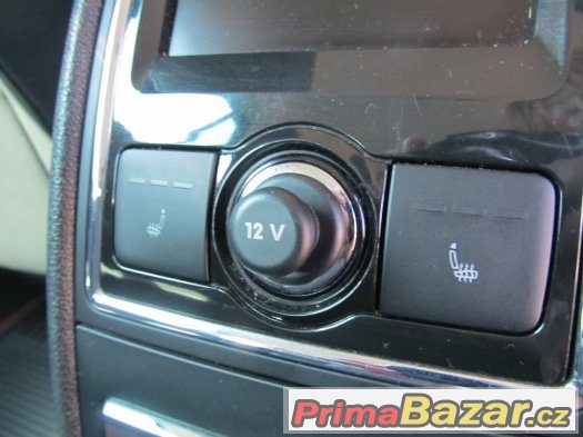Superb 2.0TDI 4x4 COMBI ČR 1.maj – fotografie 5