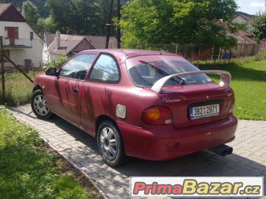 Hyundai accent 1.3 12V r.v. 97 na ND – fotografie 4