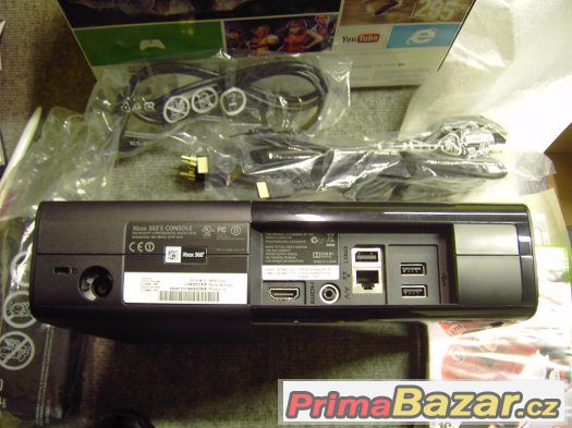 XBOX 360 4GB – fotografie 2