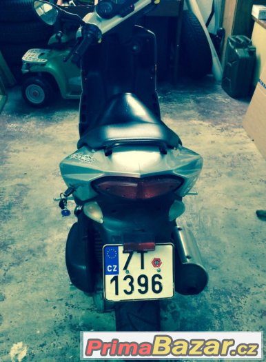Peugeot Speedfight II 100ccm – fotografie 3