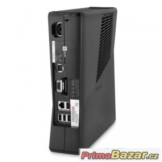 Prodám XBOX 360 slim WIFI - 1439 + příslušenství.. – fotografie 2
