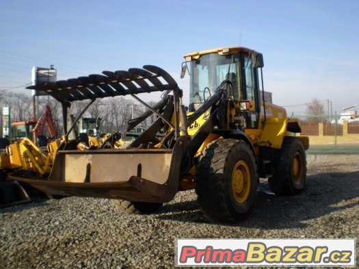 Jcb 426 – fotografie 1