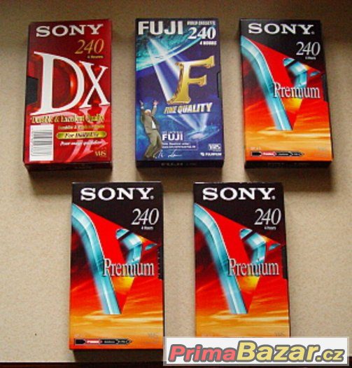 Nové VHS o víně 4 ks, DVD 5 ks, Harry Potter 2 ks, CD – fotografie 2