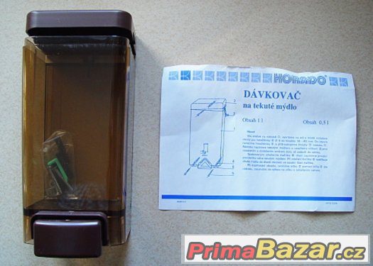 Vysavač Elektrolux a Quietech, věci do kuchyně 7x – fotografie 4