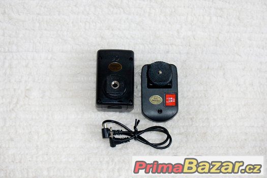 Rádiový odpalovač blesků PT-04GY. – fotografie 2