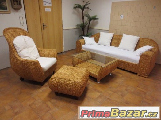 Exotická sedací souprava z banánovníku. 3+1+taburet+stolek – fotografie 1
