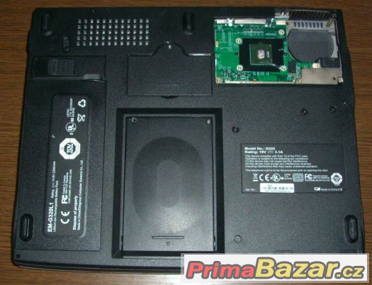 Notebook ECS G322 – fotografie 4