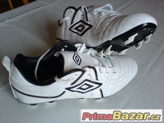 Kopačky Umbro pánské NOVÉ – fotografie 1