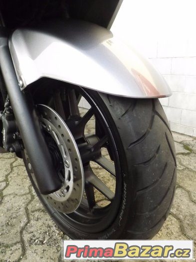 HONDA NSS300 Forza,1.majitel, ČR, 4000km, plexi+kufr – fotografie 5