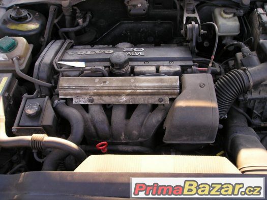 Volvo 850 2.0 rok výroby 1994 celé nebo na náhradní díly – fotografie 5