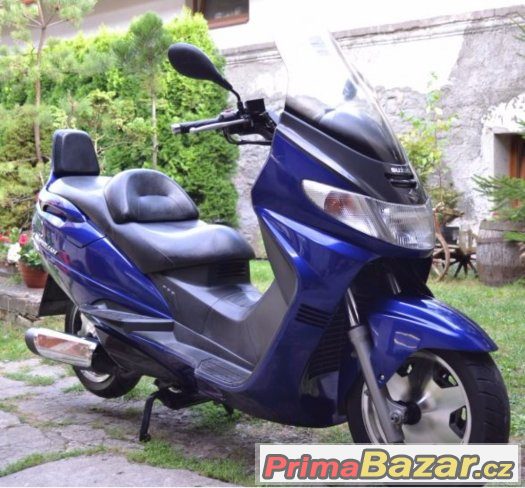 Suzuki Burgman 250 – fotografie 1