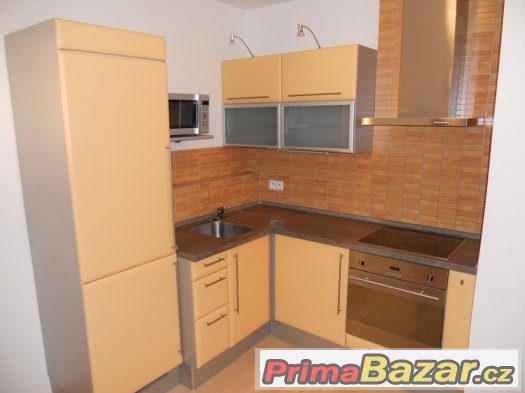 Pronájem bytu 1+kk, Praha 5 - Zbraslav. – fotografie 3