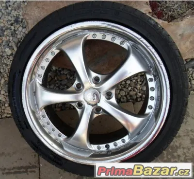BMW - hliníková letní kola 18" typ RS - pneu 70%