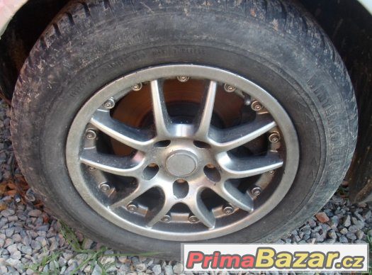 BMW - hliníková zimní kola 15"- pneu 60% – fotografie 2