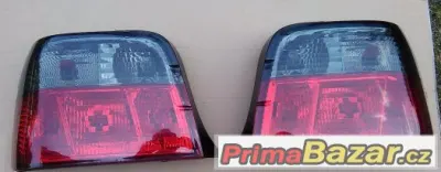 BMW e36 Compact - Zadní světla červenočerné
