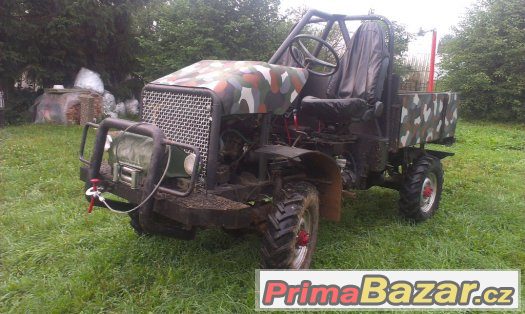 TRAKTUREK 4X4 – fotografie 1