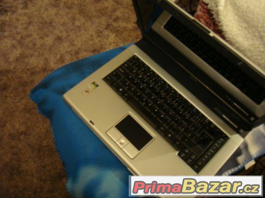notebook acer anspire 3003wlmi+nab,wifi,xp home – fotografie 1