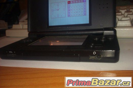 Nintendo DS lite funguje, ale nemám k tomu příslušenství – fotografie 2