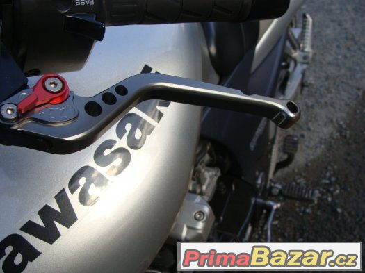 Kawasaki ZR-7 – fotografie 2