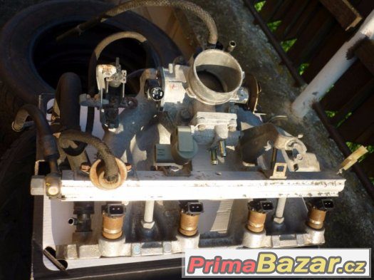Honda Civic 6.g originál sání motor 1,4/16V – fotografie 1