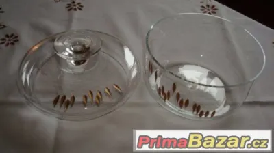 Mísa s poklopem, talíř Tři grácie