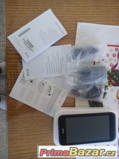 Prodam novy HTC desire 320 + prilusenstvi – fotografie 1