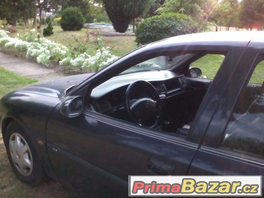 Opel Vectra 1,6 16v s LPG hatchback bez dokladů – fotografie 3