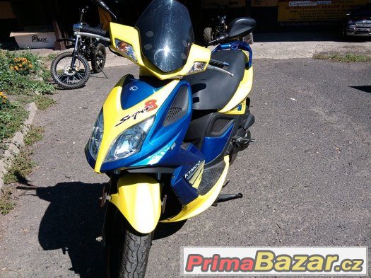 SKÚTR KYMCO SUPER 8 ZIMNÍ SLEVA – fotografie 3