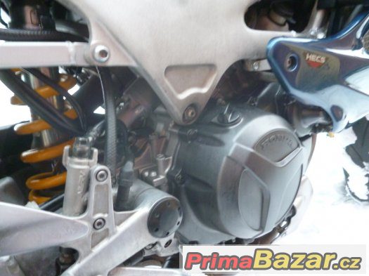 Honda VTR 1000 F FireStorm. r.v. 2001 – fotografie 5
