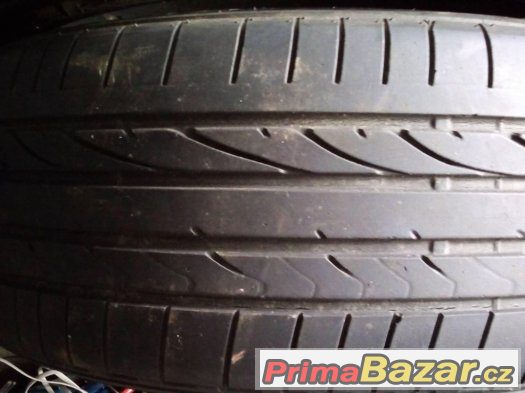 pneu Bridgestone letní 255-45-20   250kč kus – fotografie 2