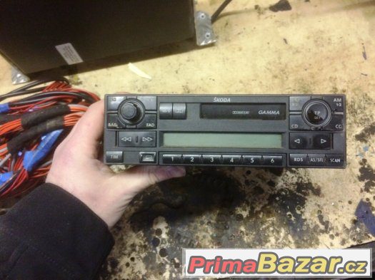 Prodám rádio Gamma + cd changer – fotografie 1