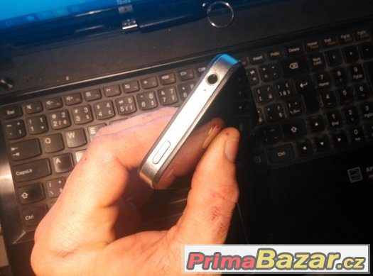 iPhone 4S 64GB černý – fotografie 5