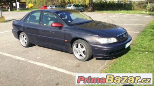 Opel Omega 3.0 24v – fotografie 1