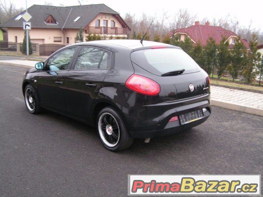 Fiat Bravo 1.9 JTDm - 88kW, serviska, ALU17, záruka – fotografie 4
