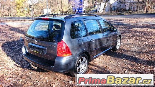 Peugeot 307 break 1.6 HDi - 80kW, serviska, ALU, tažné – fotografie 3