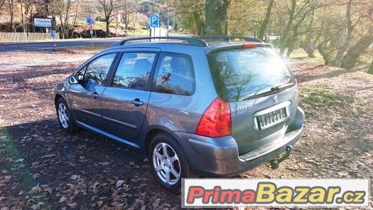 Peugeot 307 break 1.6 HDi - 80kW, serviska, ALU, tažné – fotografie 4