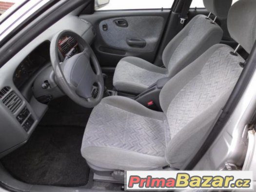 Suzuki Baleno 1.6i, klimatizace – fotografie 5