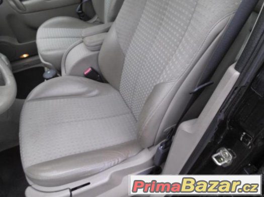 Renault Grand Scénic 1.9 TDCI, PANORAMA, 7 MÍST – fotografie 3