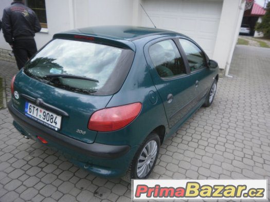 PEUGEOT 206 – fotografie 4